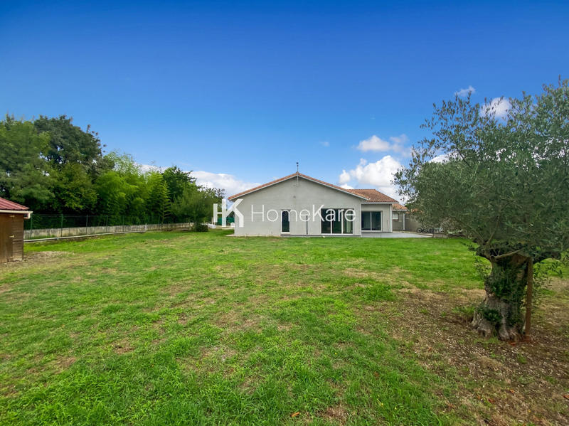 Maison - 200 m² - 5 pièces