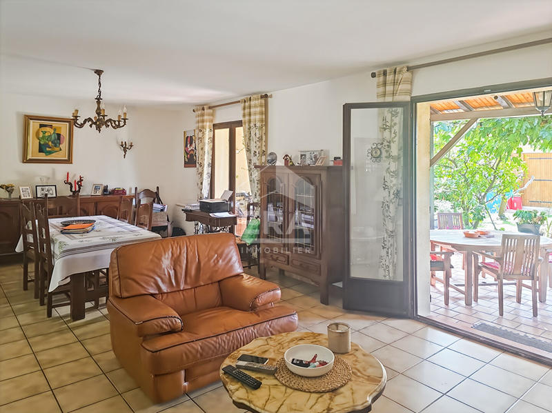 Maison - 105 m² - 4 pièces