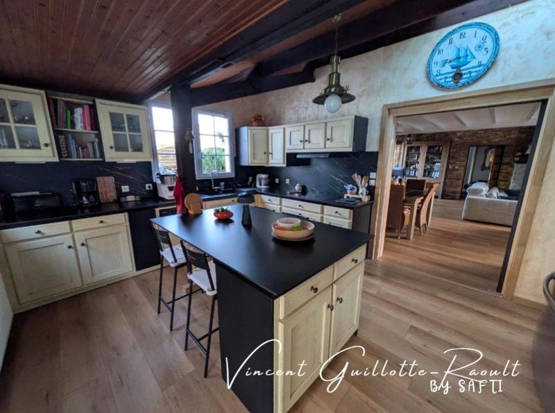 Maison - 130 m² - 5 pièces