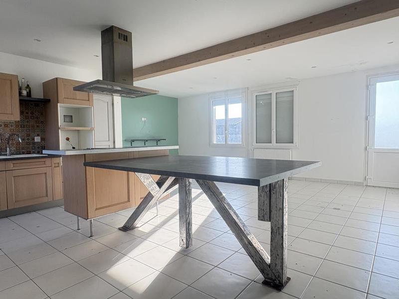 Maison - 100 m² - 5 pièces