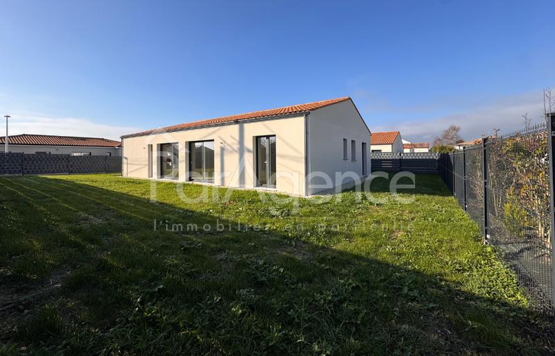 Maison - 150 m² - 4 pièces