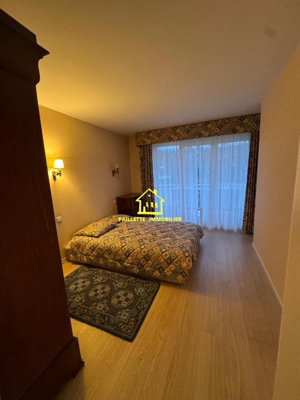 Appartement - 134 m² - 5 pièces