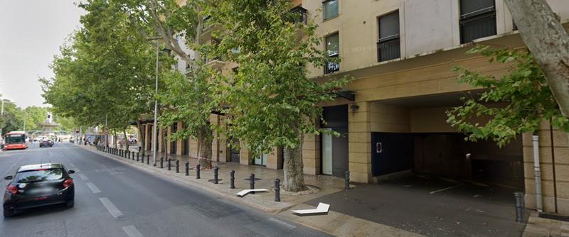 Parking / Garage - 15 m²