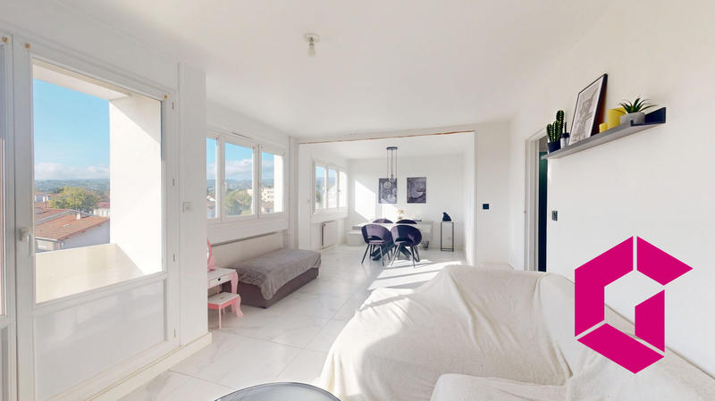 Appartement - 65 m² - 3 pièces