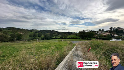 Terrain constructible - 607 m²