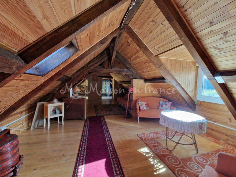 Maison - 160 m² - 7 pièces