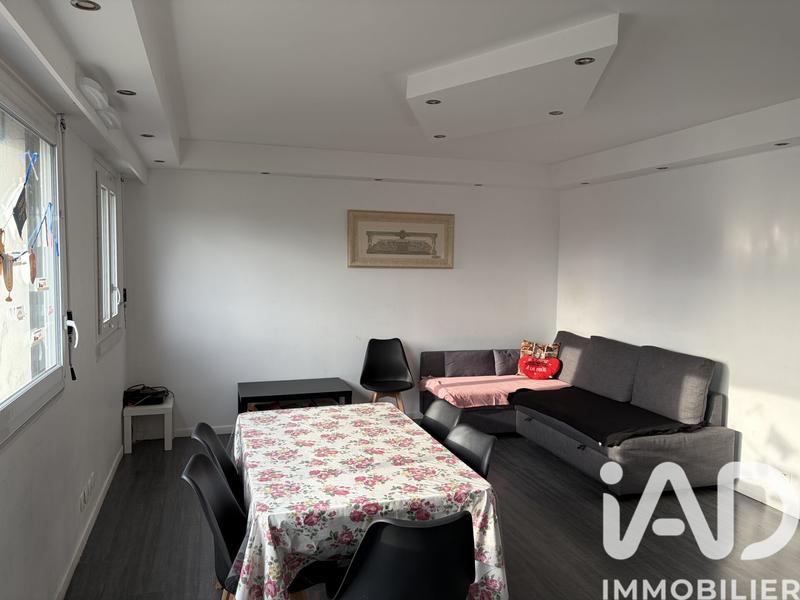 Appartement - 90 m² - 5 pièces