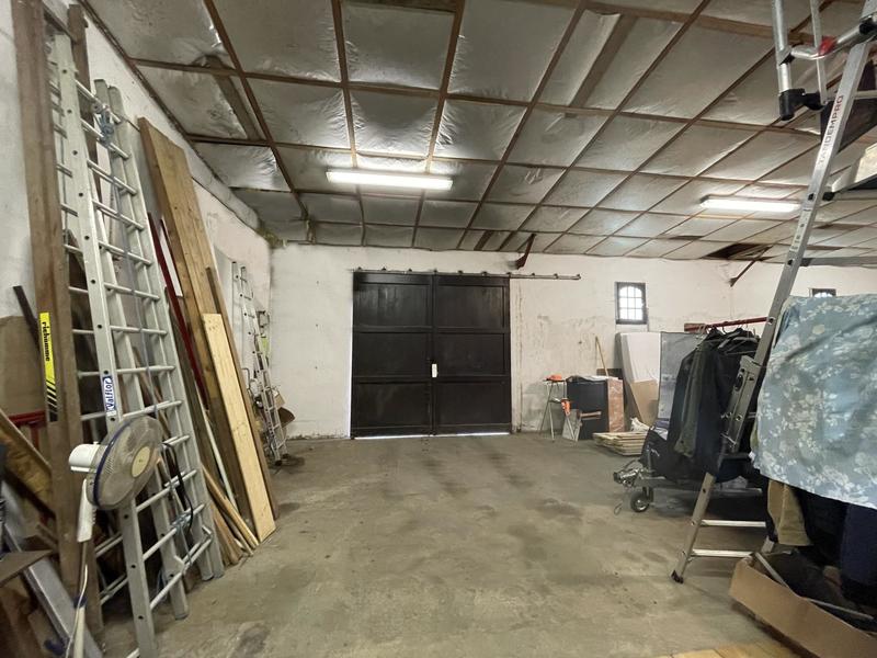 Maison - 250 m² - 1 pièce