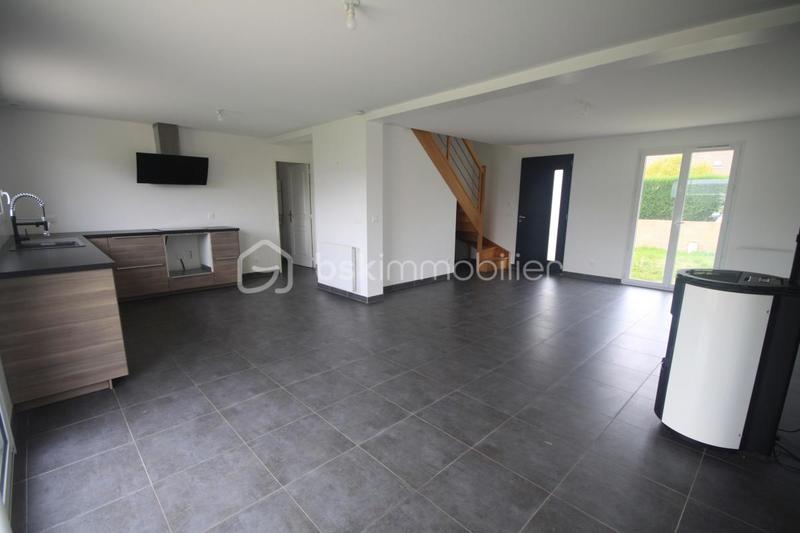 Maison - 105 m² - 4 pièces