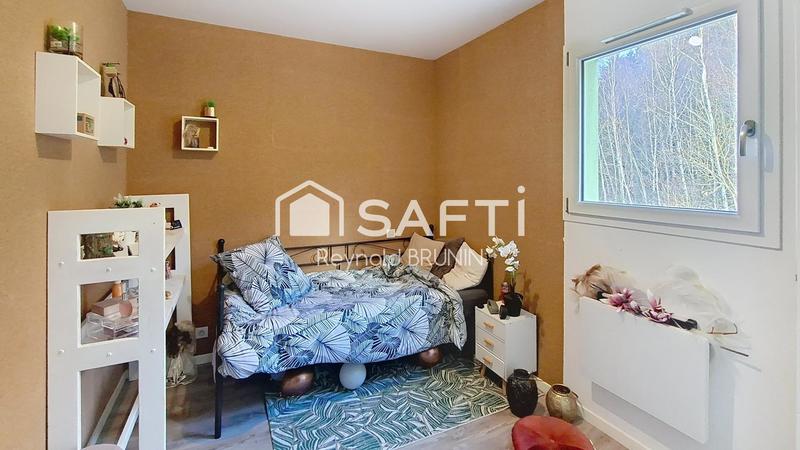 Maison - 128 m² - 4 pièces