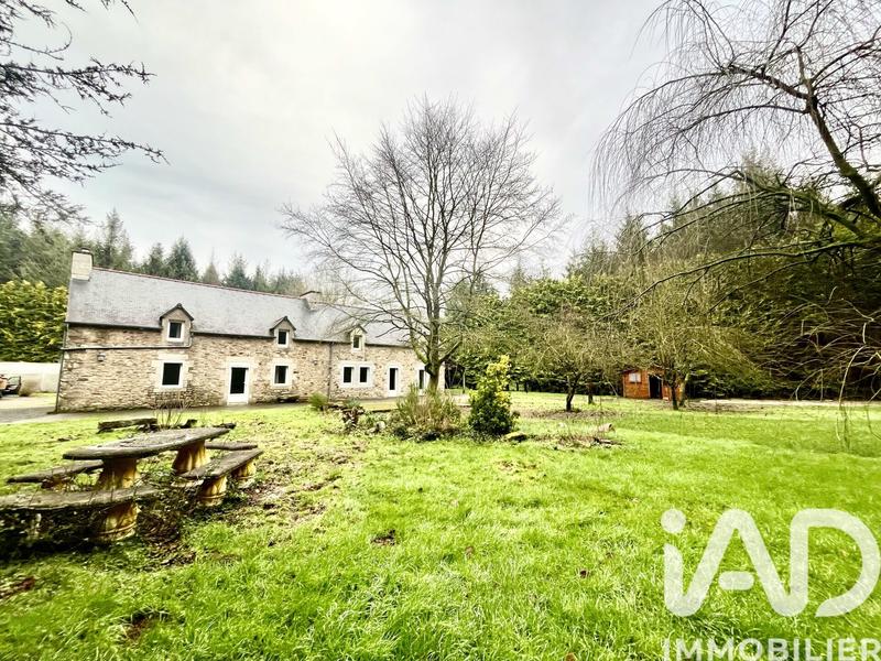 Maison - 160 m² - 9 pièces