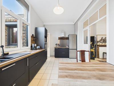 Maison - 138 m² - 6 pièces