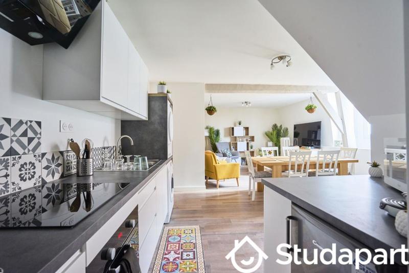 Chambre - 11 m² - 1 pièce