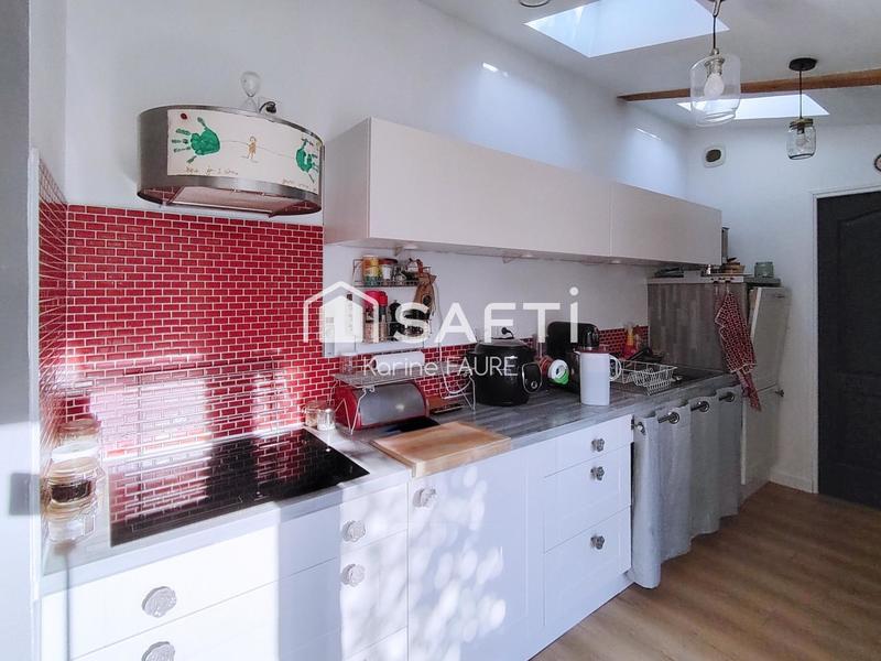 Maison - 134 m² - 6 pièces