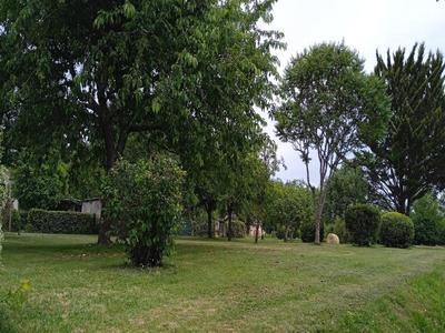 Terrain constructible - 1 740 m²