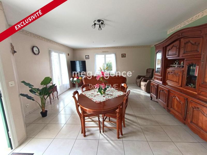 Maison traditionnelle - 105 m² - 4 pièces