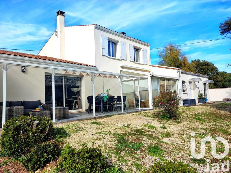 Maison - 158 m² - 6 pièces