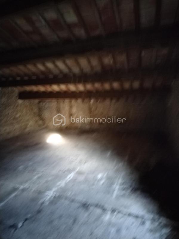 Mas - 200 m² - 8 pièces