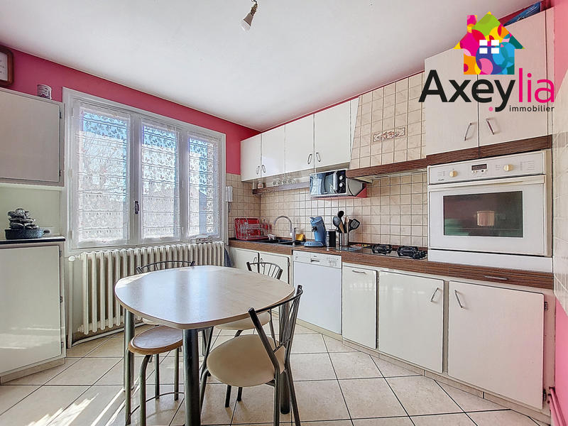 Maison - 81 m² - 4 pièces