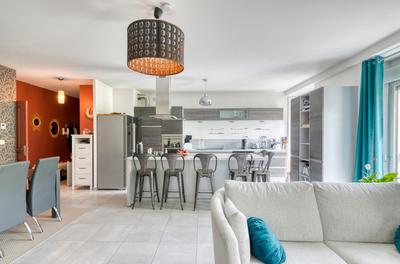 Appartement - 103 m² - 6 pièces