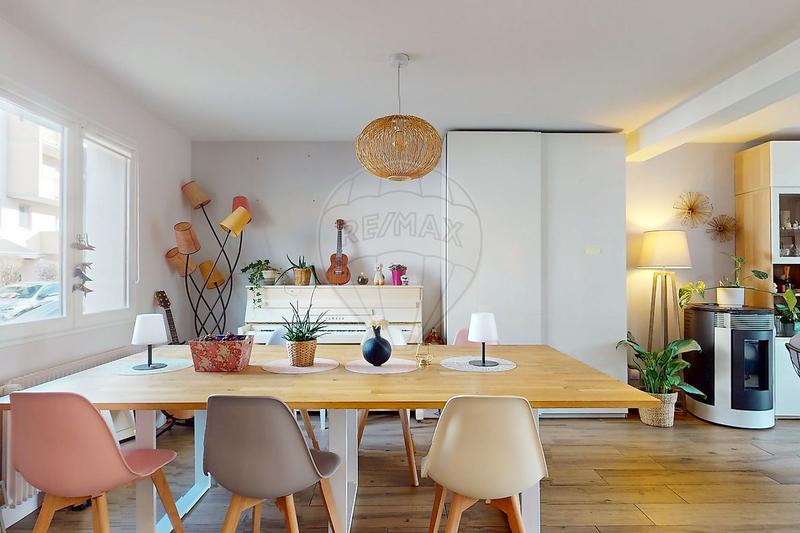 Maison - 110 m² - 4 pièces