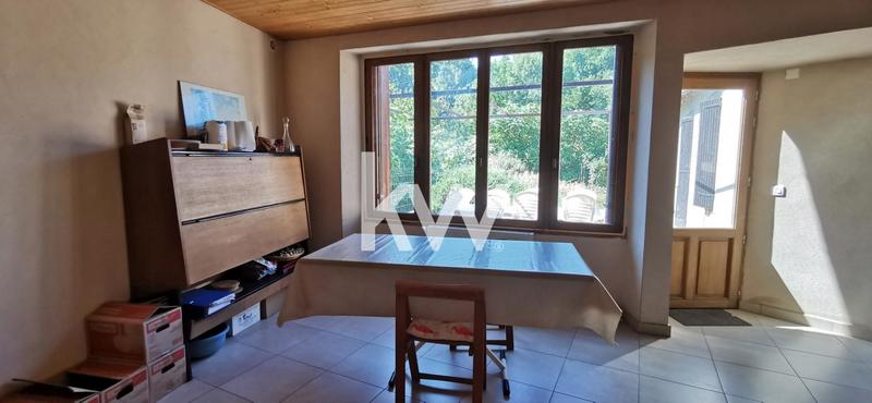 Maison - 114 m² - 6 pièces