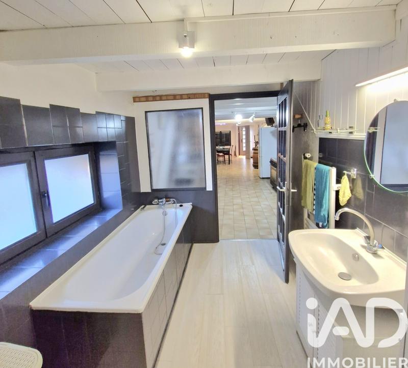 Maison - 110 m² - 4 pièces