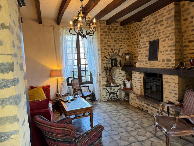 Maison - 150 m² - 6 pièces