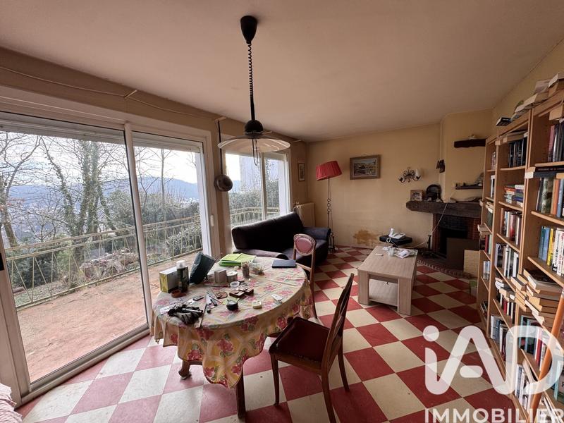 Maison - 107 m² - 5 pièces