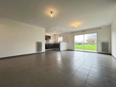 Maison - 80 m² - 4 pièces