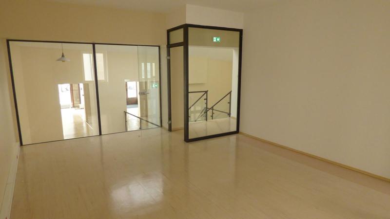 Local commercial - 280 m²