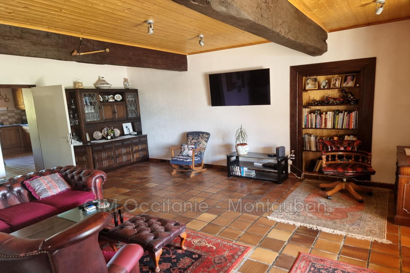 Maison - 275 m² - 8 pièces