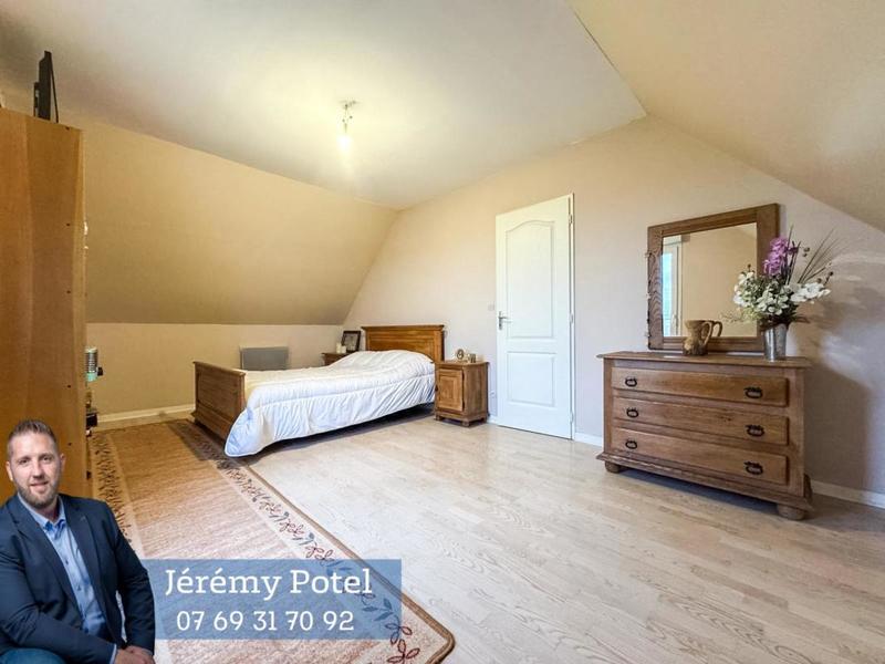 Pavillon - 165 m² - 6 pièces