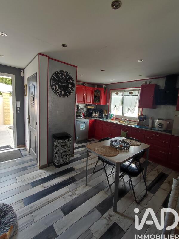 Maison - 82 m² - 4 pièces