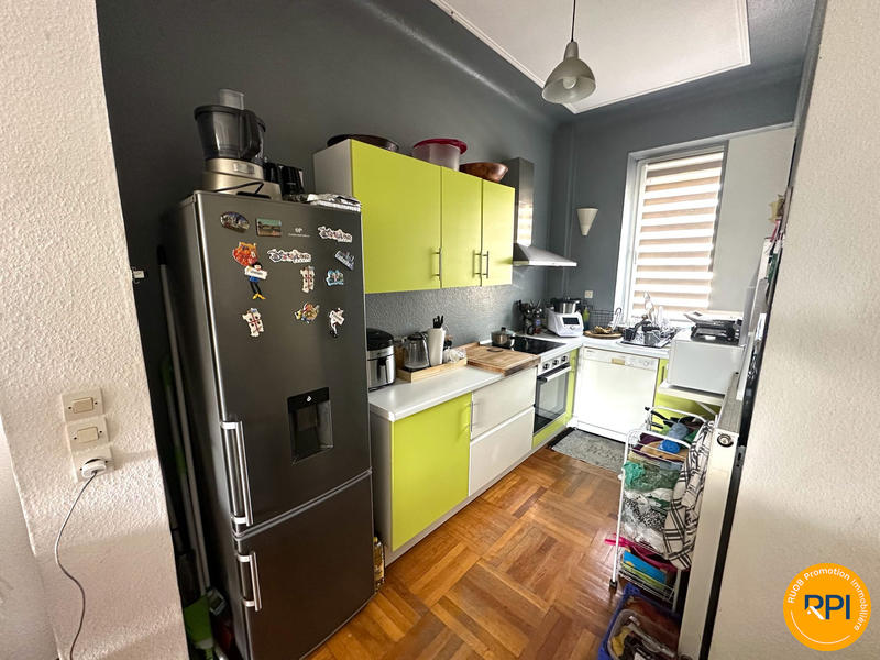 Appartement - 80 m² - 4 pièces