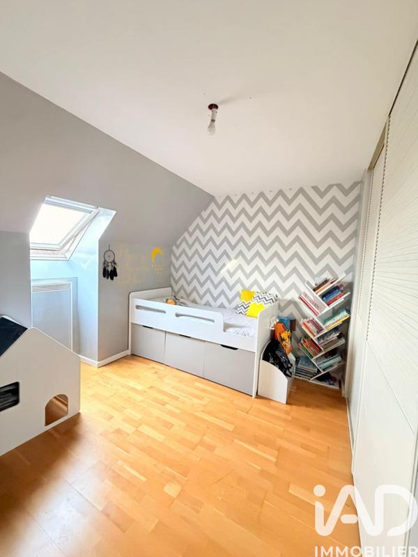 Maison - 140 m² - 6 pièces