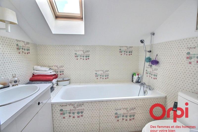 Maison - 155 m² - 7 pièces