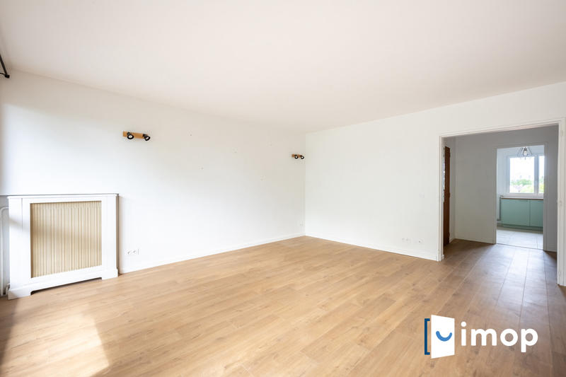 Appartement - 80 m² - 4 pièces