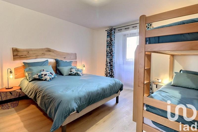 Maison - 215 m² - 6 pièces