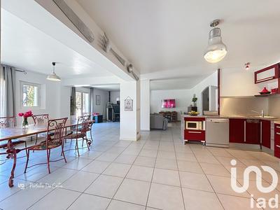 Maison - 178 m² - 6 pièces