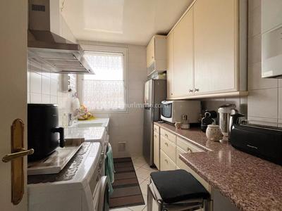 Appartement - 79 m² - 5 pièces