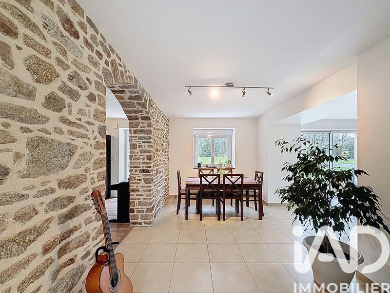 Maison - 140 m² - 6 pièces