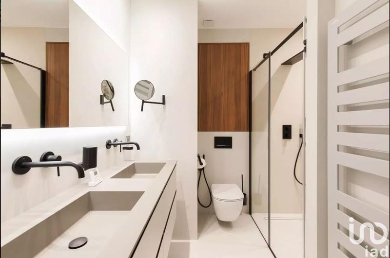 Appartement - 220 m² - 4 pièces