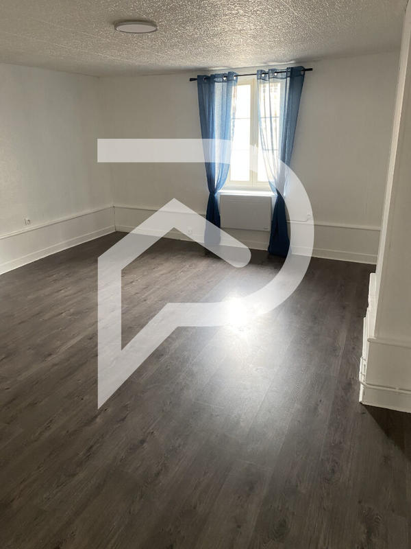 Immeuble - 5 pièces