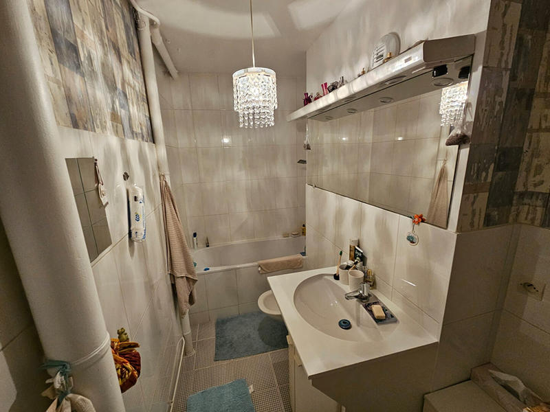 Appartement - 66 m² - 2 pièces