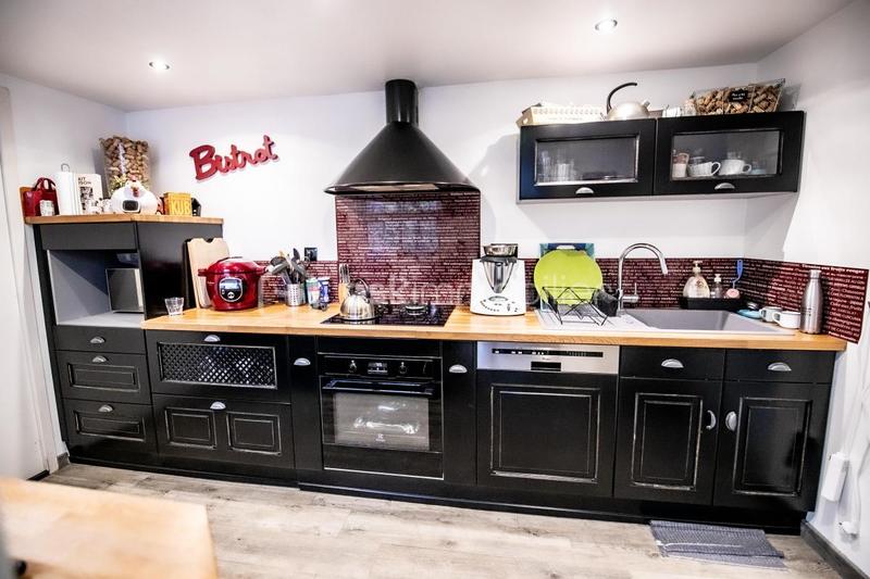 Maison de ville - 185 m² - 9 pièces