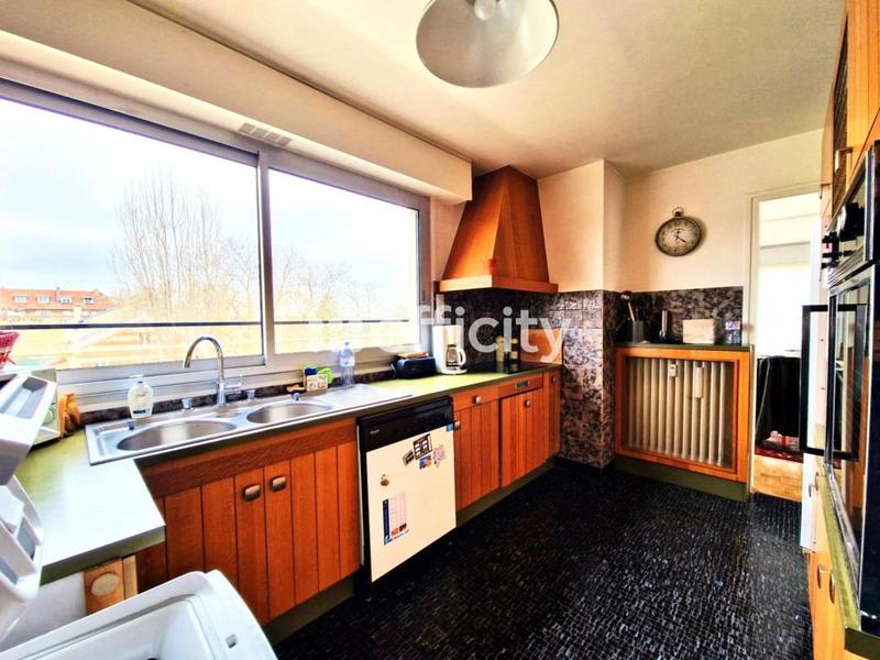Appartement - 130 m² - 4 pièces