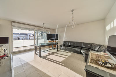 Appartement - 81 m² - 4 pièces