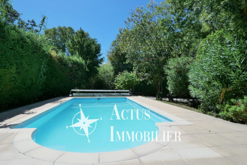 Maison - 148 m² - 6 pièces