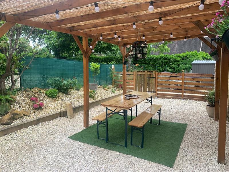 Maison - 230 m² - 10 pièces